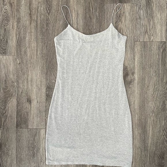 Wilfred Dresses & Skirts - WILFRED FREE | Scoop-neck mini dress in heather light grey